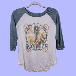 Nashville Graphic Long Sleeve Tee - White and Gray